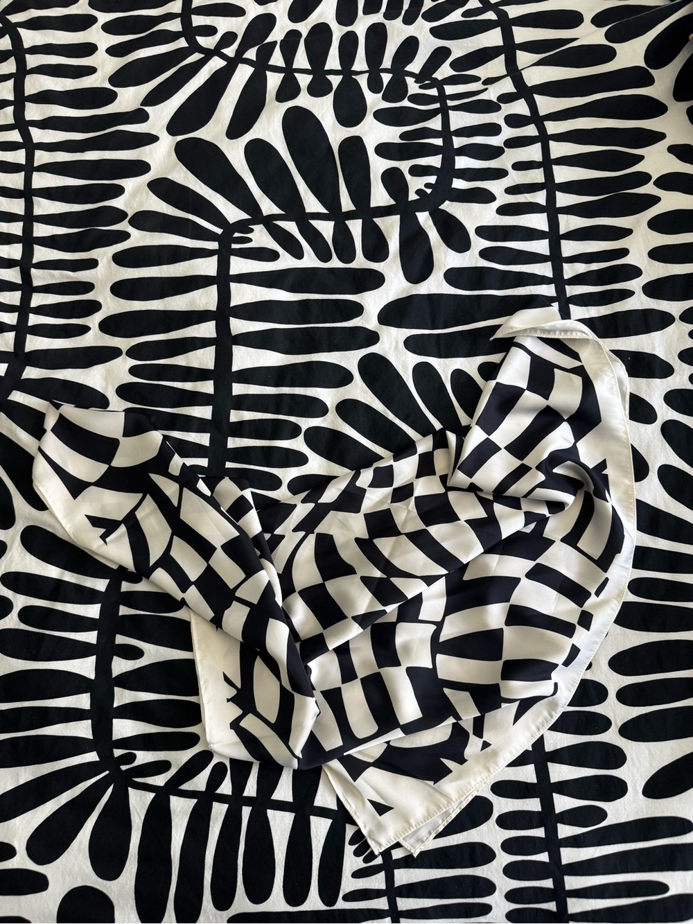 UO Black and White Geometric Silky Square Top